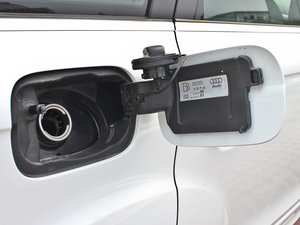 20123.0TFSI (245kW) ^