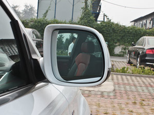 20123.0TFSI (245kW) ^