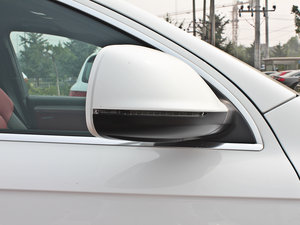 20123.0TFSI (245kW) ^