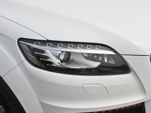 20123.0TFSI (245kW) ^