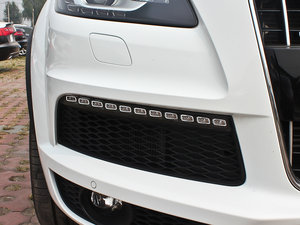 20123.0TFSI (245kW) ^