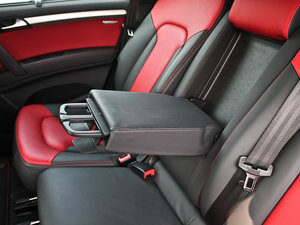 20123.0TFSI (245kW) g