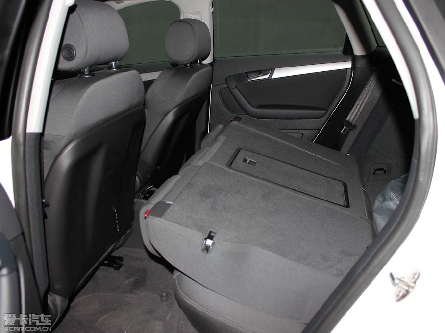 2013WA3 Sportback(M) Sportback 30 TFSI A