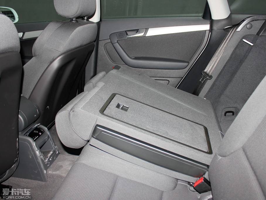 2013WA3 Sportback(M) Sportback 30 TFSI A