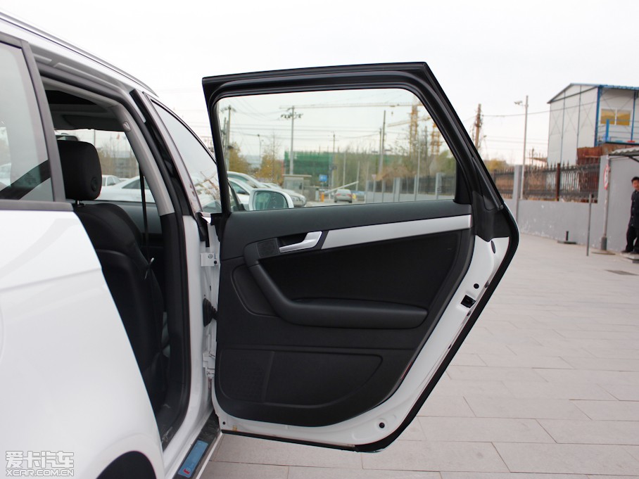 2013WA3 Sportback(M) Sportback 30 TFSI A