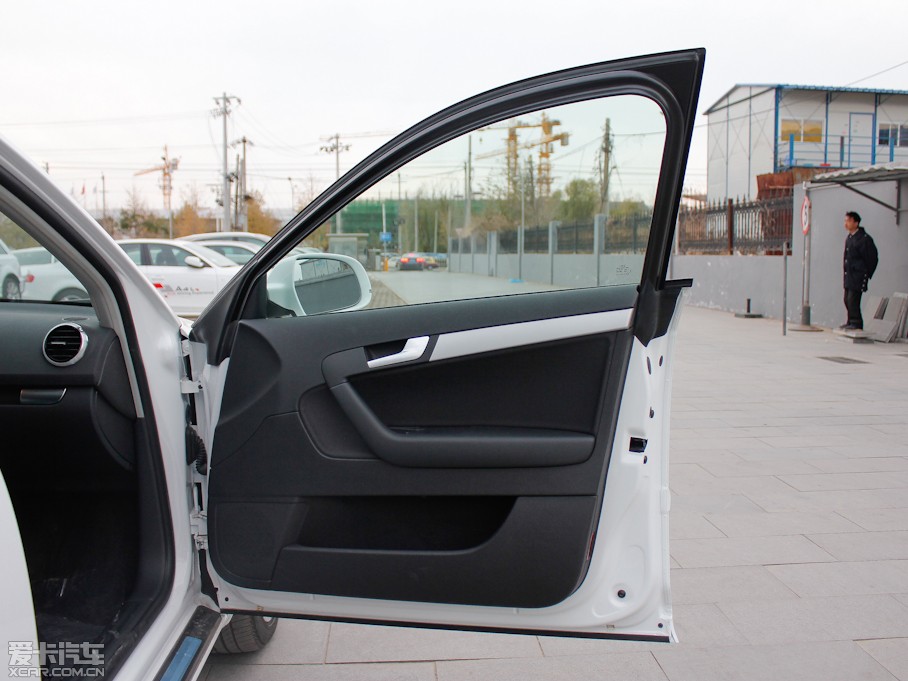 2013?yun)WA3 Sportback(M(jn)) Sportback 30 TFSI A