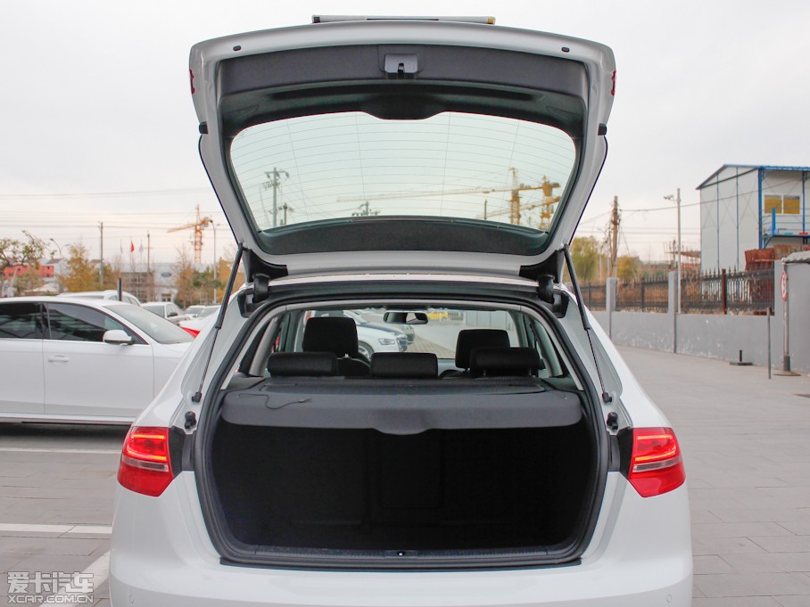 2013WA3 Sportback(M) Sportback 30 TFSI A