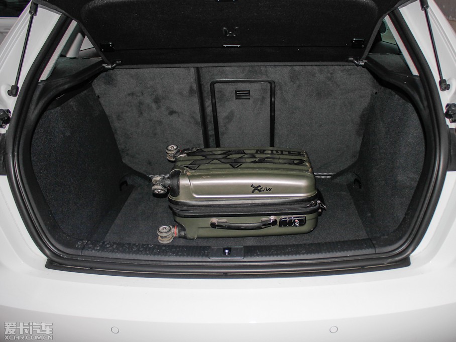 2013WA3 Sportback(M(jn)) Sportback 30 TFSI A