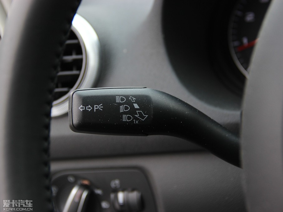 2013WA3 Sportback(M) Sportback 30 TFSI m