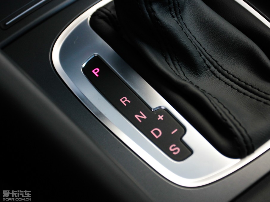 2013WA3 Sportback(M) Sportback 30 TFSI g