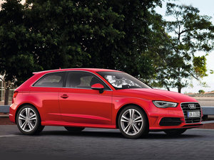 2013?yun)WA3 Sportback(M(jn)) w^