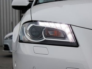 2013Sportback 30 TFSI A ^