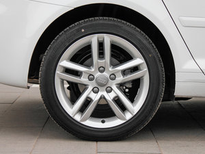 2013Sportback 30 TFSI A ^