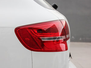 2013Sportback 30 TFSI A ^