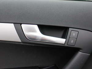 2013Sportback 30 TFSI A g