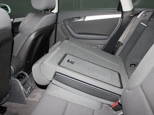 2013Sportback 30 TFSI A g