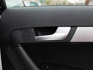 2013Sportback 30 TFSI A g