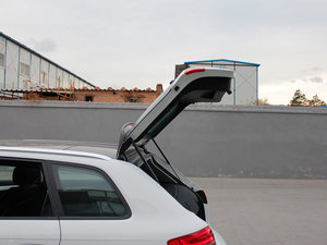 2013Sportback 30 TFSI A g