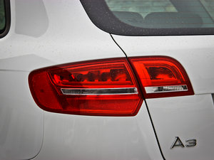 2013Sportback 30 TFSI m ^