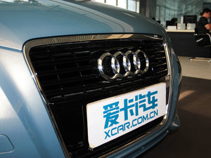 2013Sportback 30 TFSI g ^