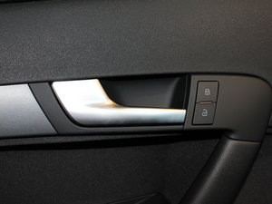 2013Sportback 30 TFSI g g