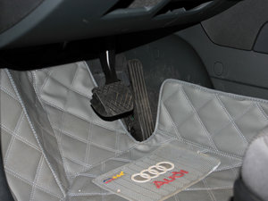 2013Sportback 30 TFSI g g