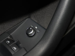 2013Sportback 30 TFSI g(sh) п؅^(q)