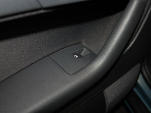 2013Sportback 30 TFSI g(sh) п؅^(q)