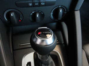 2013Sportback 30 TFSI g(sh) п؅^(q)