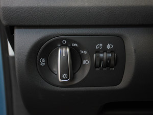 2013Sportback 30 TFSI g(sh) п؅^(q)