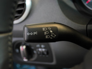 2013Sportback 30 TFSI g(sh) п؅^(q)