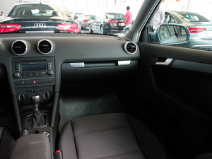 2013Sportback 30 TFSI g п؅^