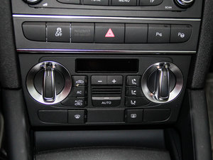 2013Sportback 35 TFSI A {