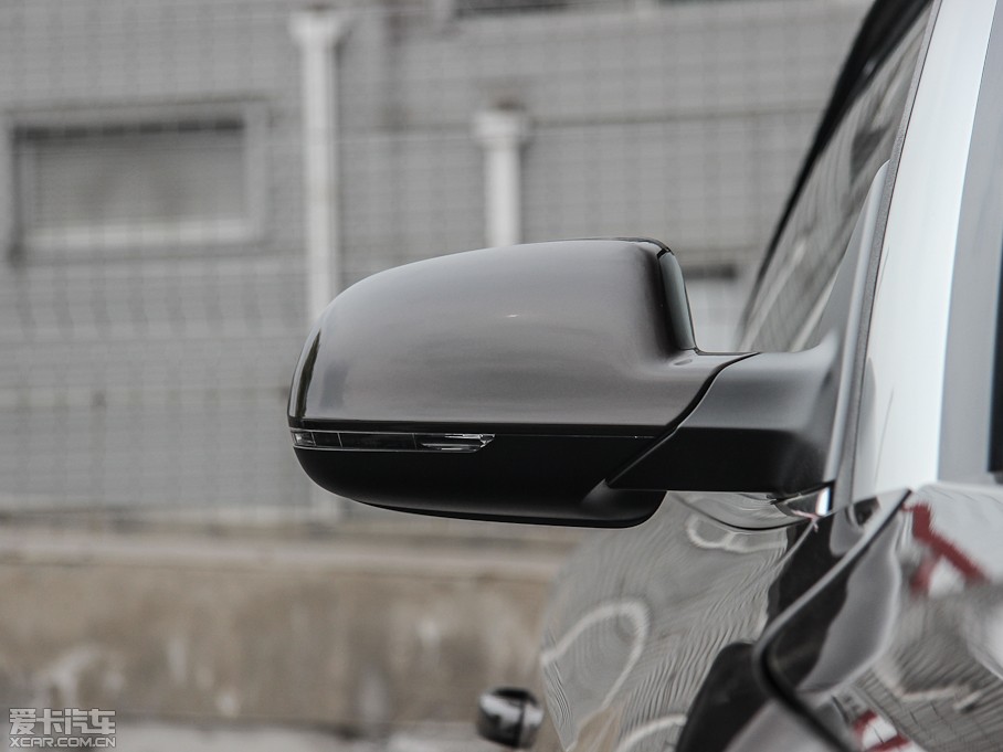 2012��?yu��n)W��A5 Cabriolet 2.0TFSI Cabriolet