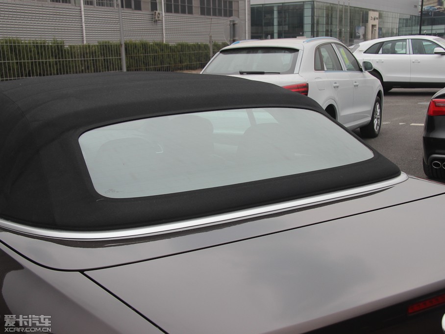 2012��?yu��n)W��A5 Cabriolet 2.0TFSI Cabriolet