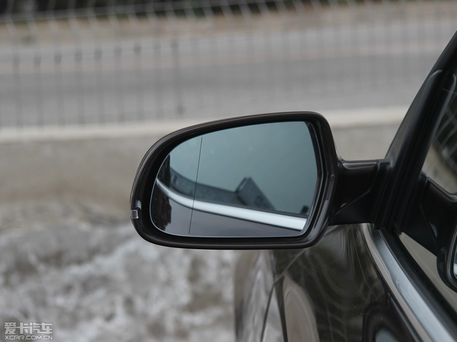 2012��W��A5 Cabriolet 2.0TFSI Cabriolet