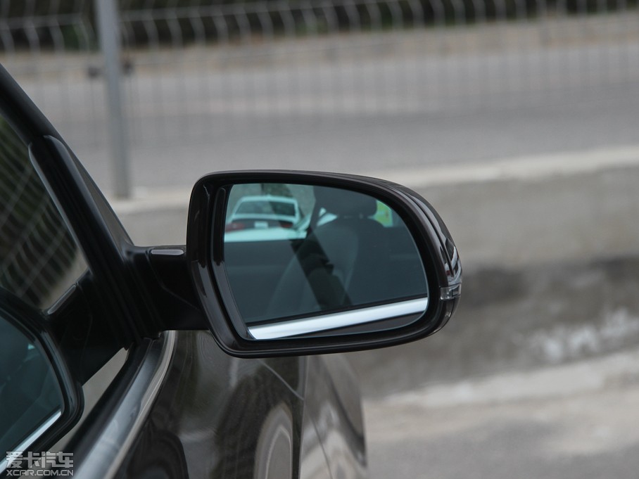 2012��W��A5 Cabriolet 2.0TFSI Cabriolet