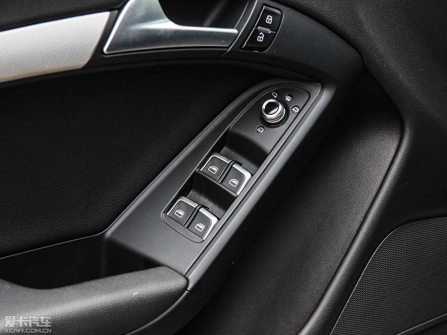 2012��W��A5 Cabriolet 2.0TFSI Cabriolet