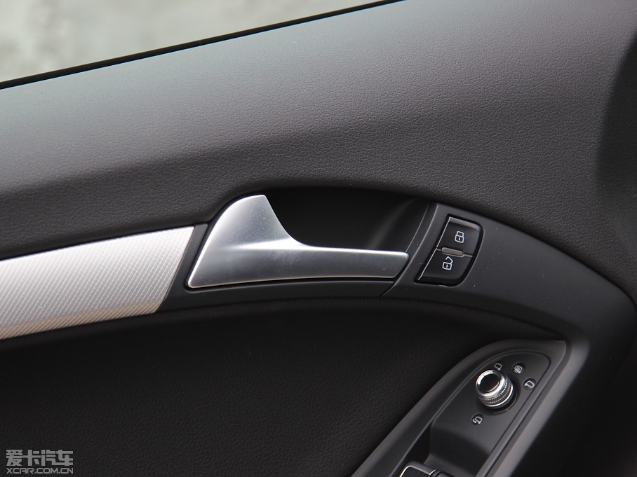 2012��W��A5 Cabriolet 2.0TFSI Cabriolet