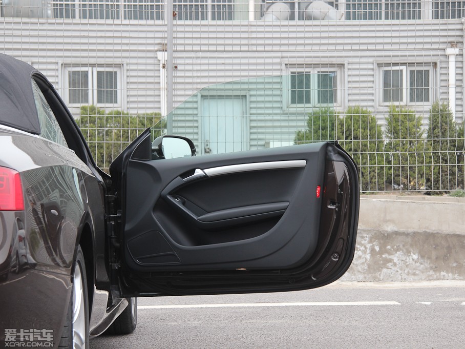 2012��W��A5 Cabriolet 2.0TFSI Cabriolet