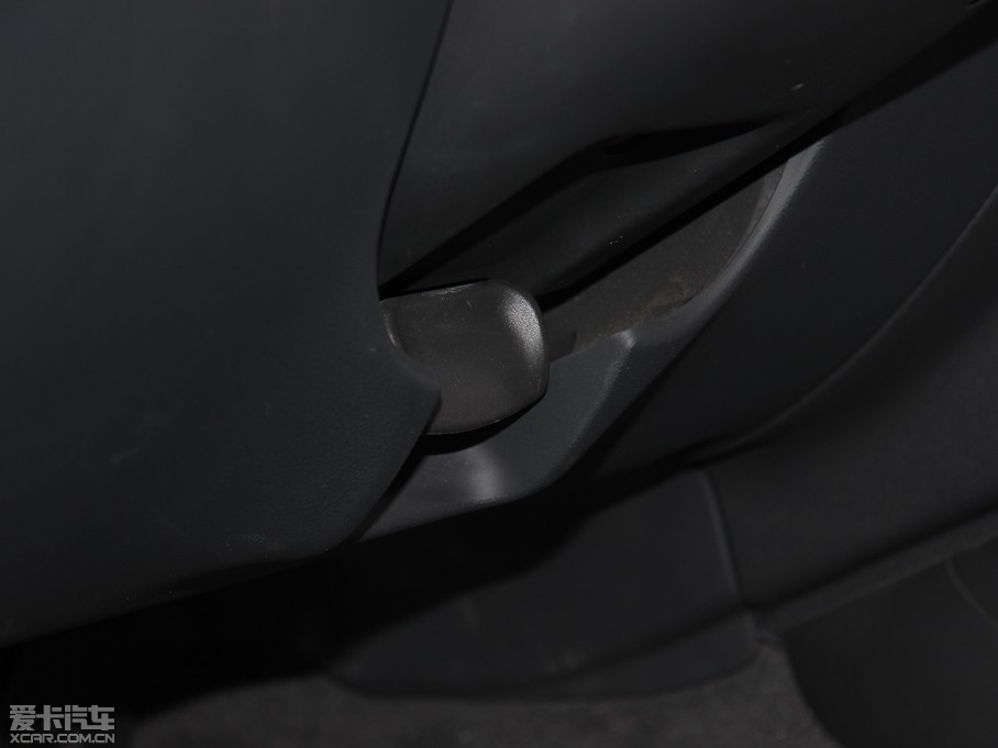 2012��?yu��n)W��A5 Cabriolet 2.0TFSI Cabriolet