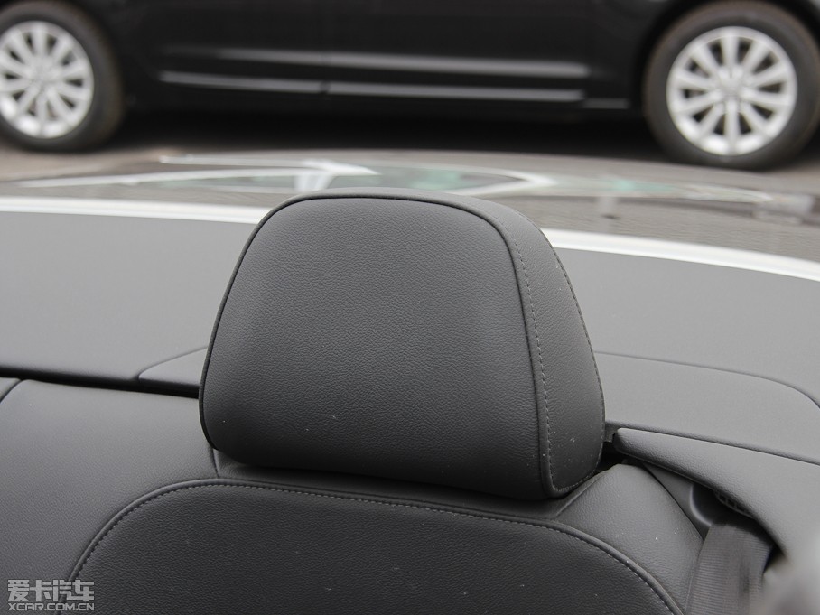 2012��?yu��n)W��A5 Cabriolet 2.0TFSI Cabriolet