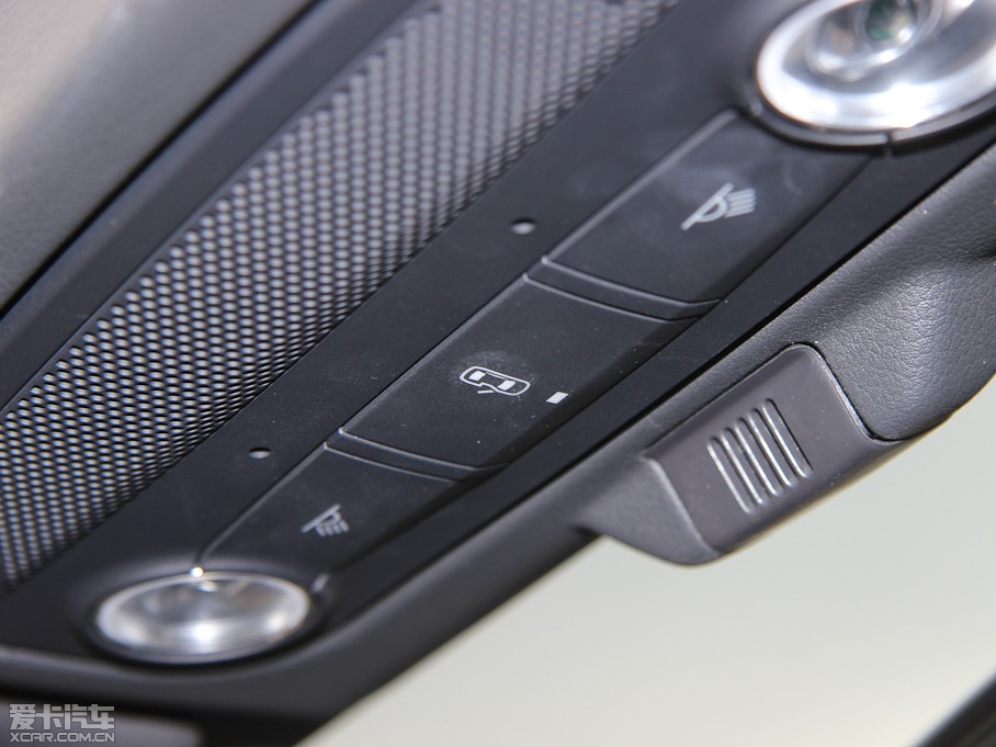 2012��W��A5 Cabriolet 2.0TFSI Cabriolet