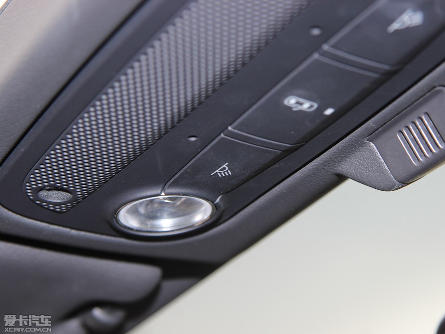 2012��W��A5 Cabriolet 2.0TFSI Cabriolet