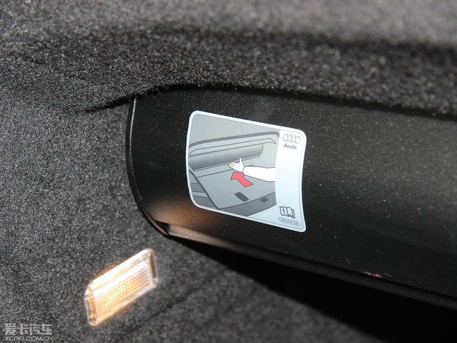 2012��W��A5 Cabriolet 2.0TFSI Cabriolet