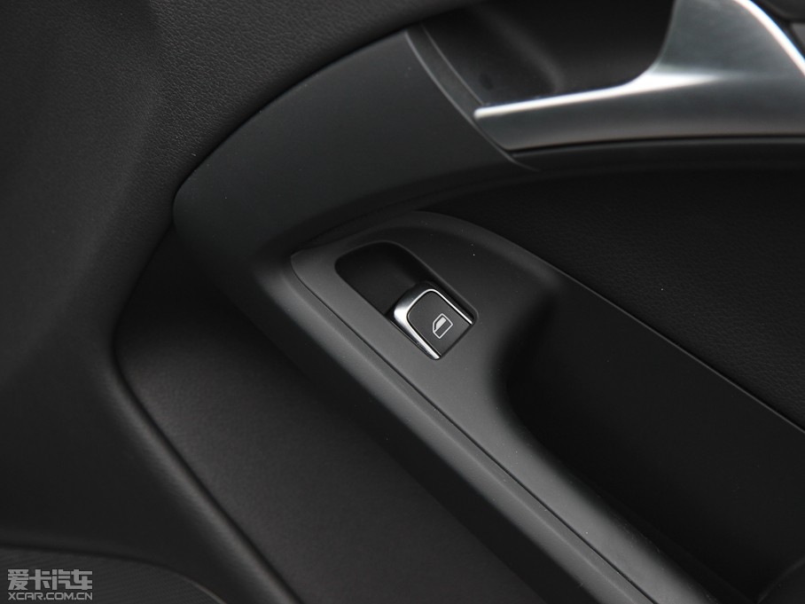 2012��W��A5 Cabriolet 2.0TFSI Cabriolet