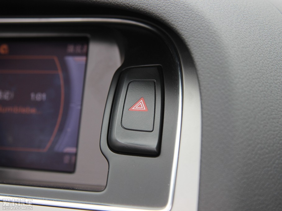 2012��W��A5 Cabriolet 2.0TFSI Cabriolet