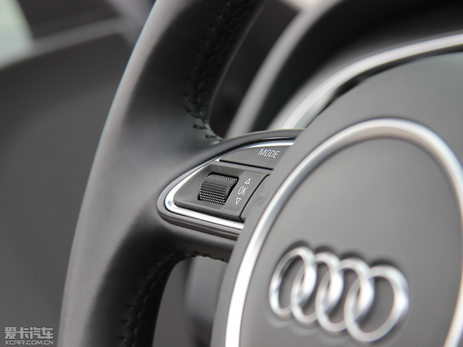 2012��W��A5 Cabriolet 2.0TFSI Cabriolet