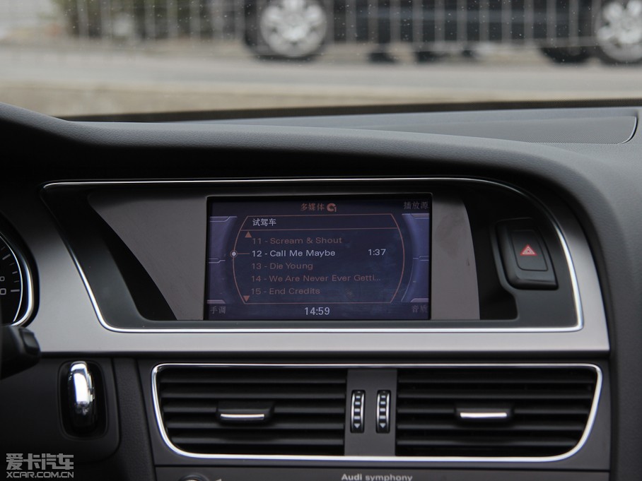 2012��W��A5 Cabriolet 2.0TFSI Cabriolet