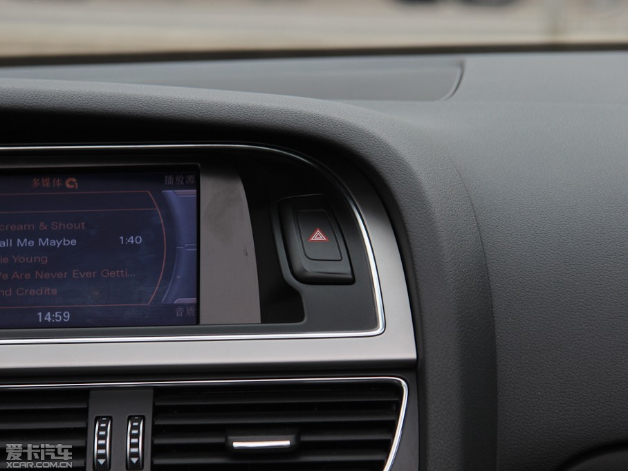 2012��W��A5 Cabriolet 2.0TFSI Cabriolet